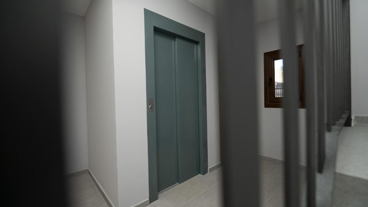 Apartamentos Puerta De Occidente Cornellana Exteriér fotografie